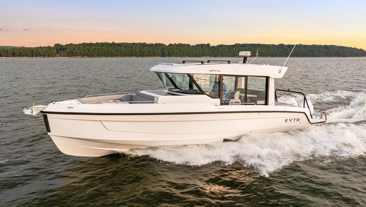 Cruisers Yachts 38 VTR EC
