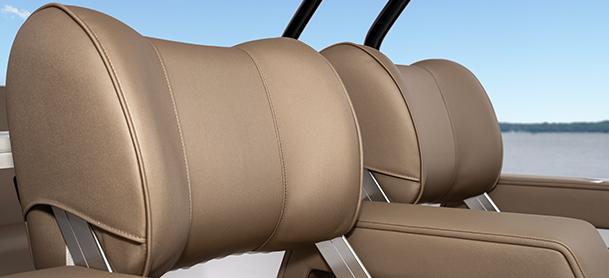 high quality leather textures on a cruisers yachts model