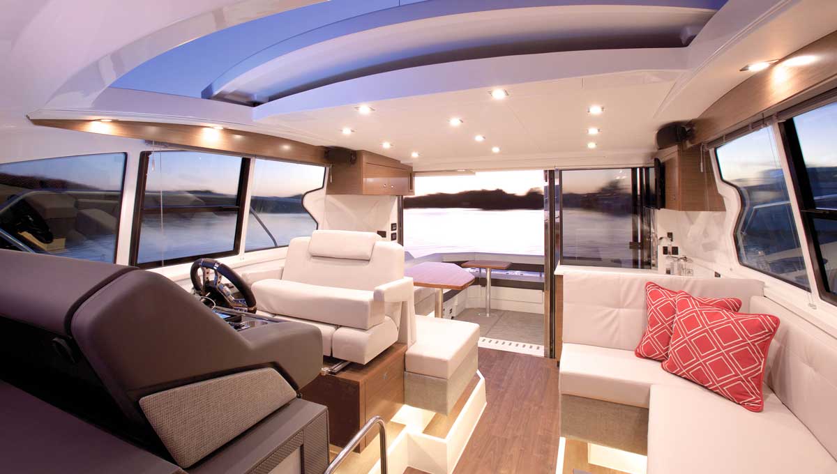 Cruisers Yachts 42 Cantius salon seating with helm