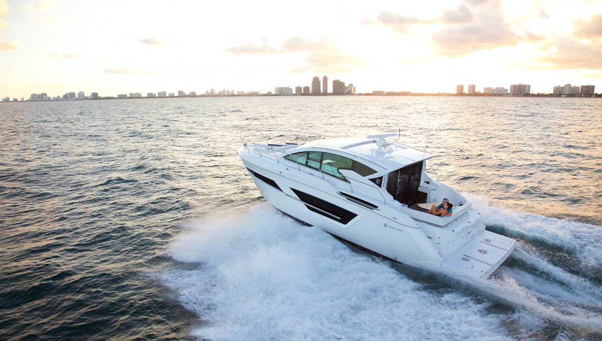 Cruisers Yachts 46 Cantius on the water
