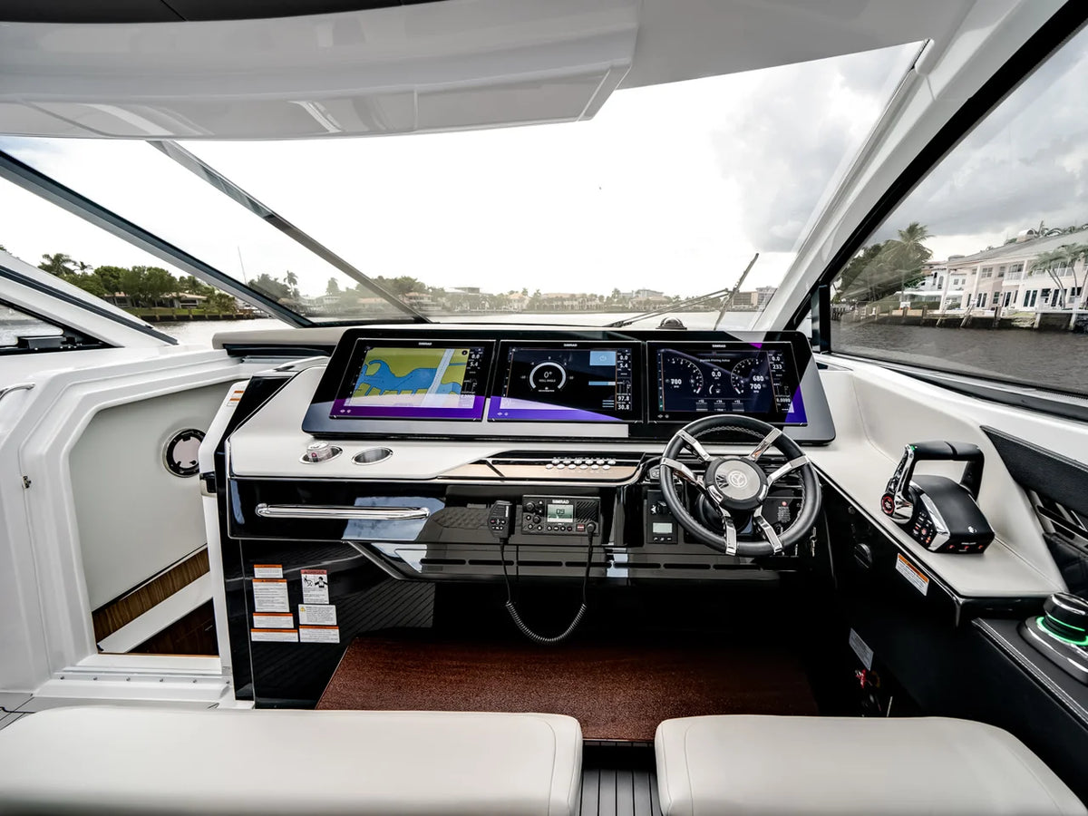2026 Cruisers Yachts 50 GLS Outboard 50.0 feet, Clearwater, Florida #36