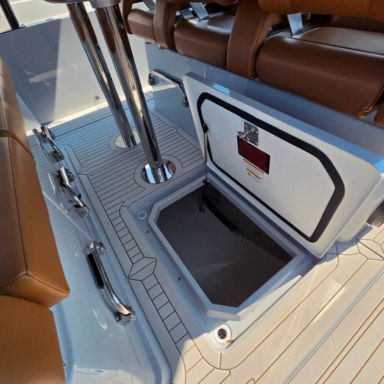 2027 Cruisers Yachts 38 VTR 38.0 feet, Clearwater, Florida #52