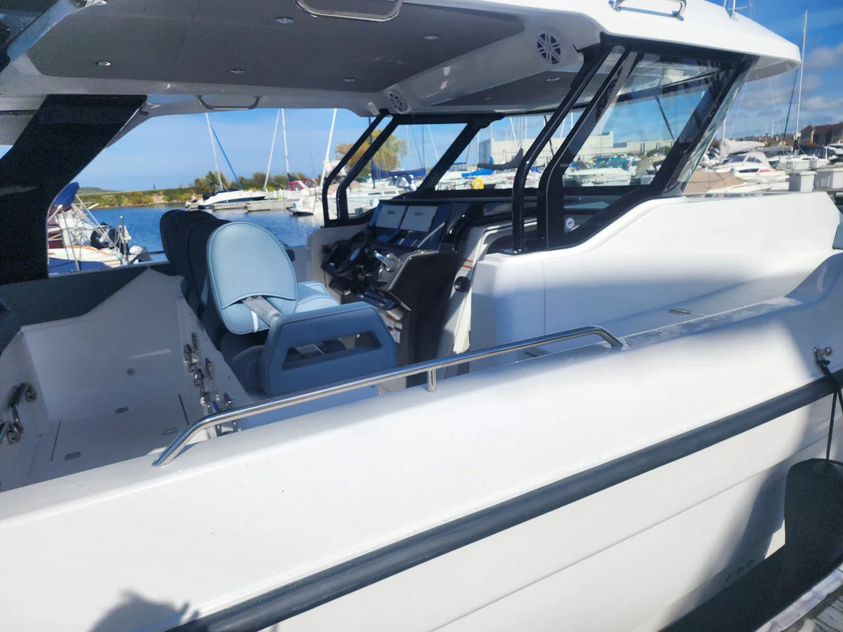 2027 Cruisers Yachts 45VTR 45.0 feet, Clearwater, Florida #7