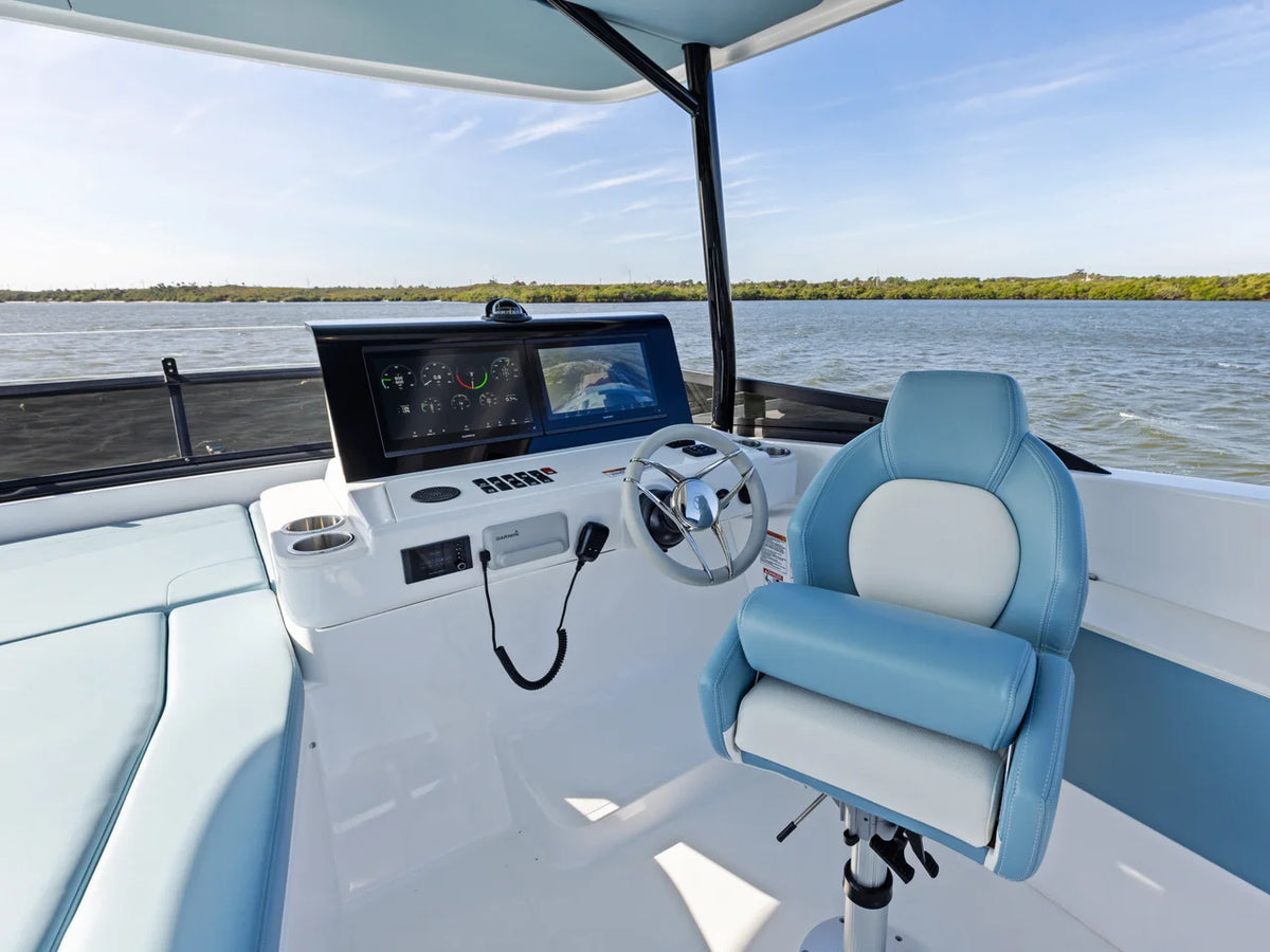 2027 Cruisers Yachts 50 FLY 50.0 feet, Clearwater, Florida #42