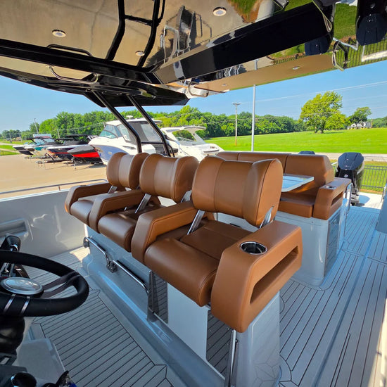 2027 Cruisers Yachts 38 VTR 38.0 feet, Clearwater, Florida #43