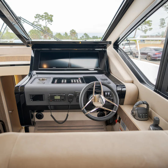 2026 Cruisers Yachts 57 FLY 57.0 feet, Clearwater, Florida #58