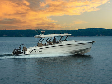VTR series dayboat cruising on open water