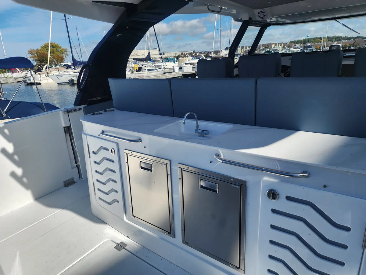 2027 Cruisers Yachts 45VTR 45.0 feet, Clearwater, Florida #24