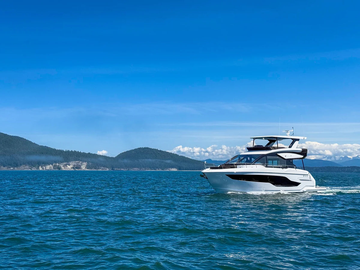 2027 Cruisers Yachts 50 FLY 50.0 feet, Clearwater, Florida #2