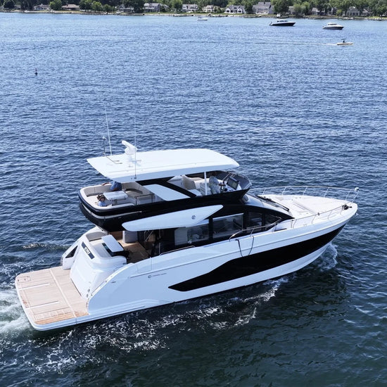 2026 Cruisers Yachts 57 FLY 57.0 feet, Clearwater, Florida #5
