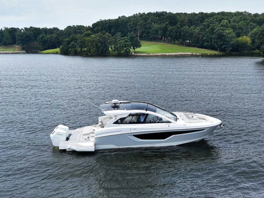 2027 Cruisers Yachts 42 GLS Outboard 42.0 feet, Clearwater, Florida #1