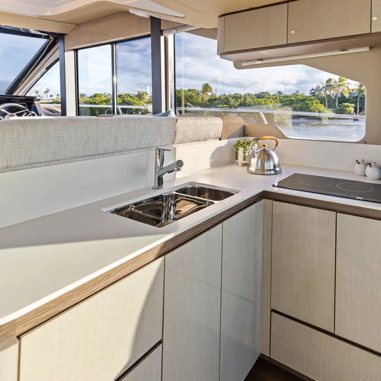 2027 Cruisers Yachts 50 FLY 50.0 feet, Clearwater, Florida #47