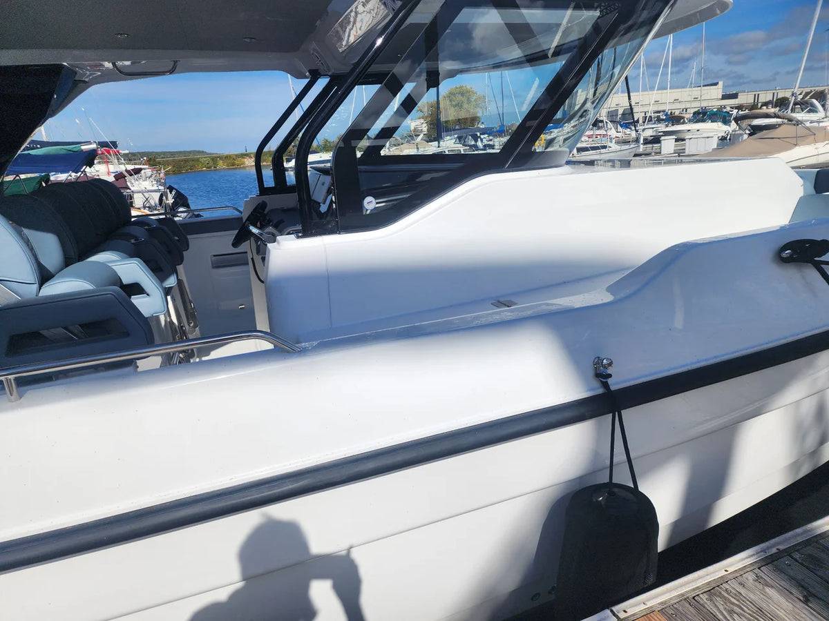 2027 Cruisers Yachts 45VTR 45.0 feet, Clearwater, Florida #6