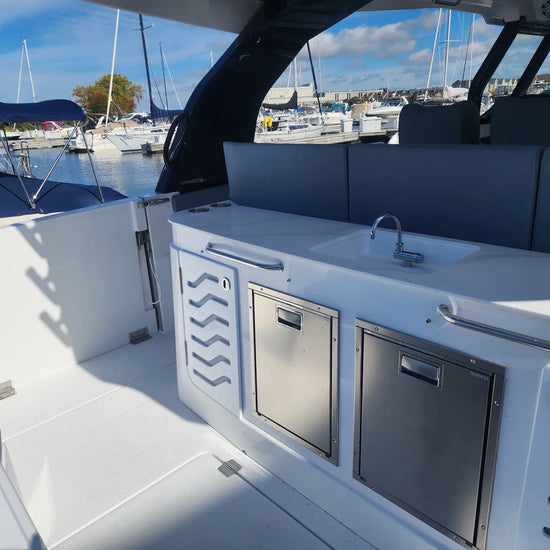 2027 Cruisers Yachts 45VTR 45.0 feet, Clearwater, Florida #23