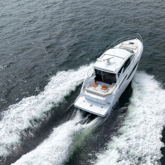 2026 Cruisers Yachts 42 Cantius 42.0 feet, Clearwater, Florida #4