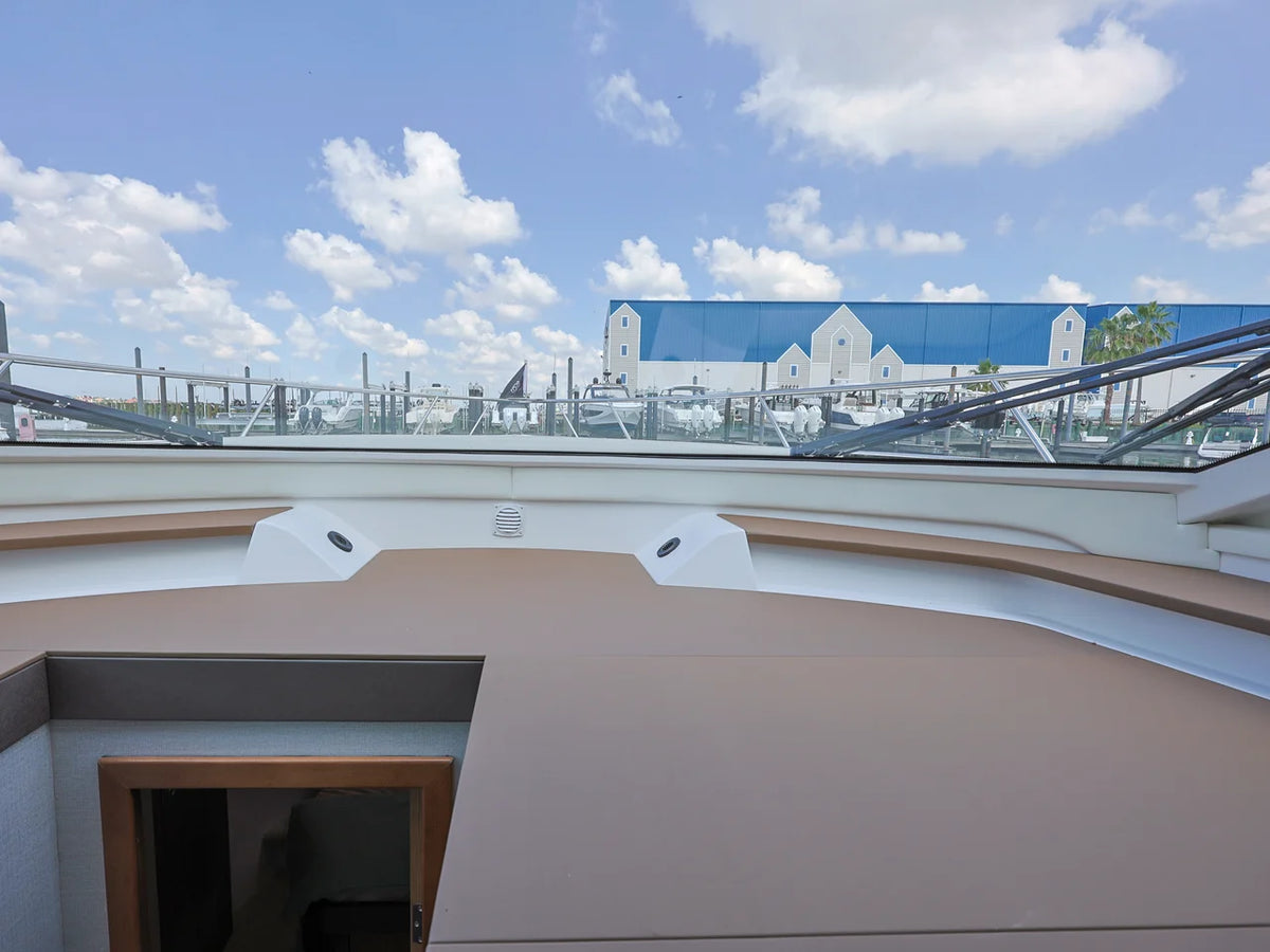 2026 Cruisers Yachts 42 Cantius 42.0 feet, Clearwater, Florida #18