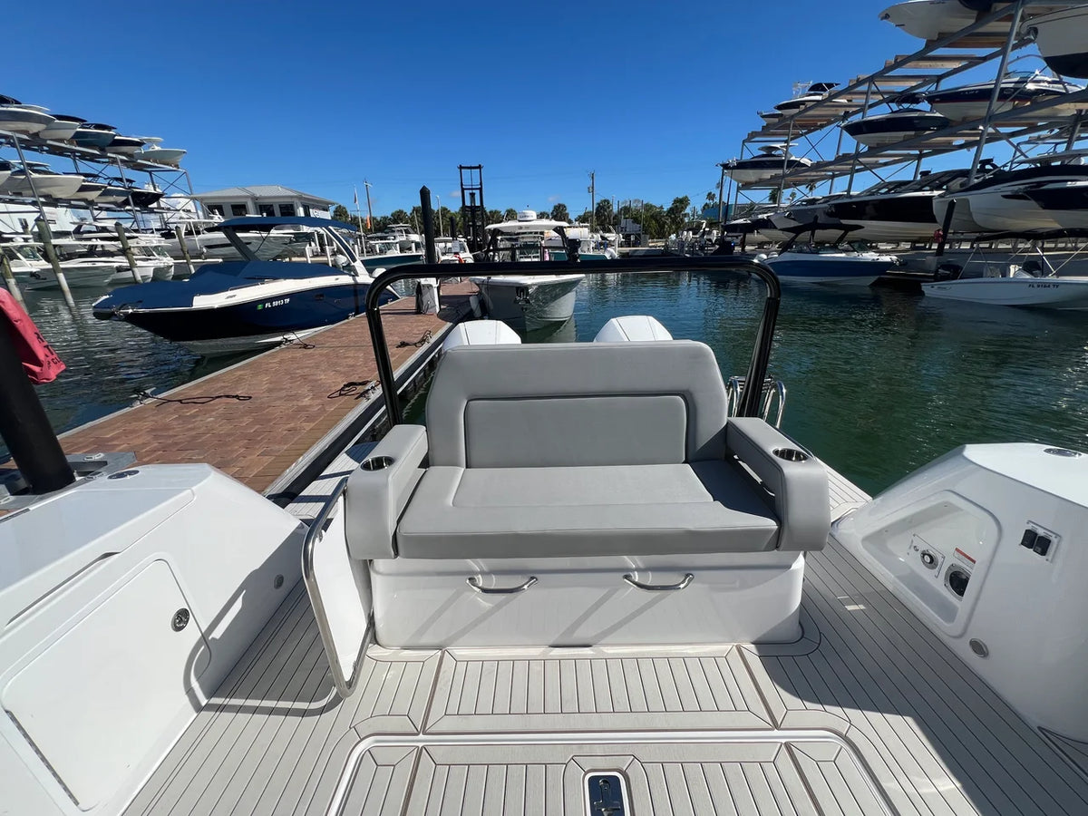 2026 Cruisers Yachts 38 VTR 38.0 feet, Clearwater, Florida #23