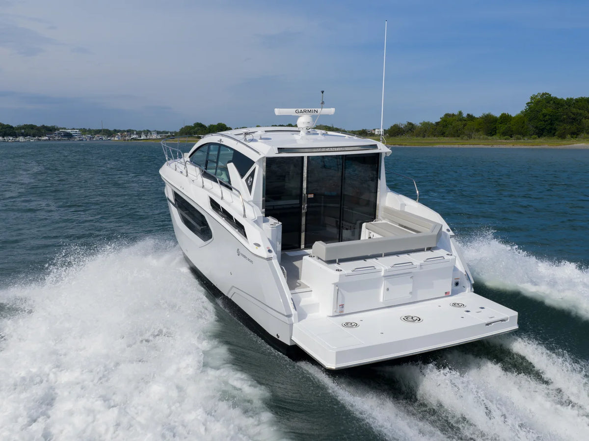 2026 Cruisers Yachts 42 Cantius 42.0 feet, Clearwater, Florida #8