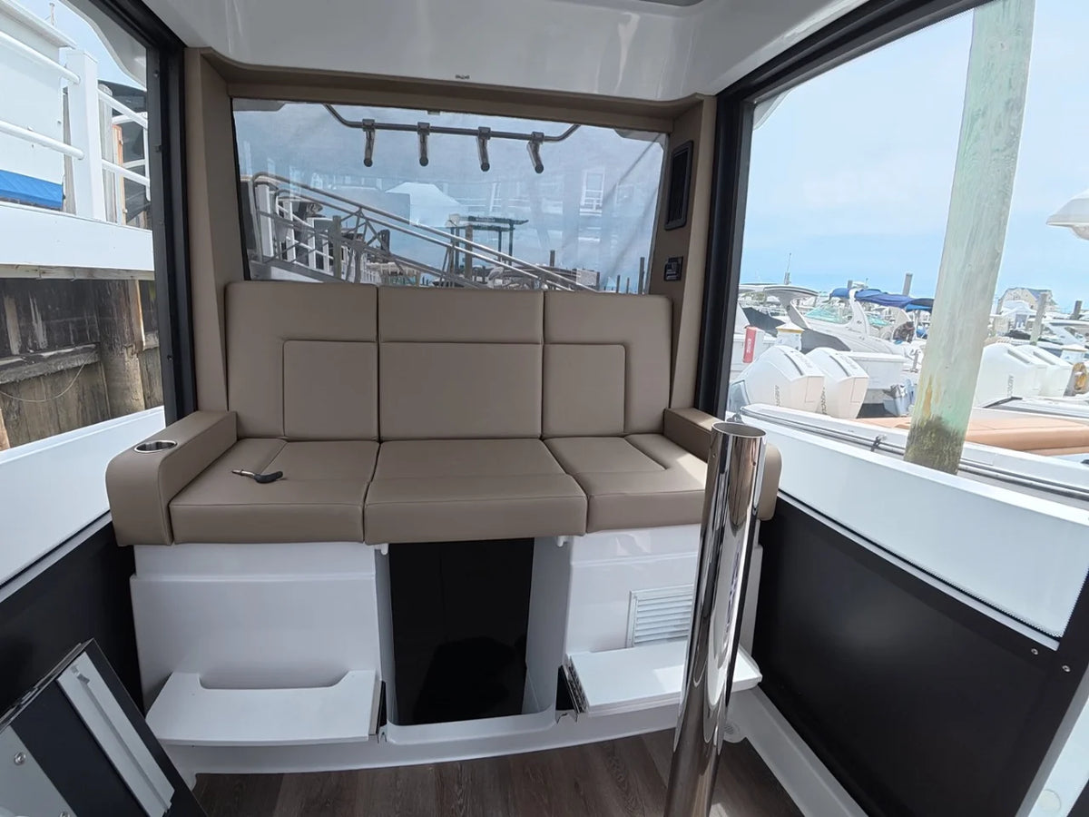 2026 Cruisers Yachts 38 VTR EC 38.0 feet, Clearwater, Florida #20