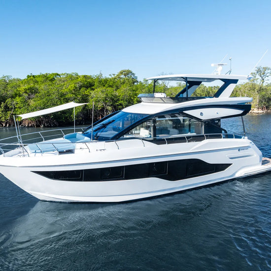 2027 Cruisers Yachts 50 FLY 50.0 feet, Clearwater, Florida #2