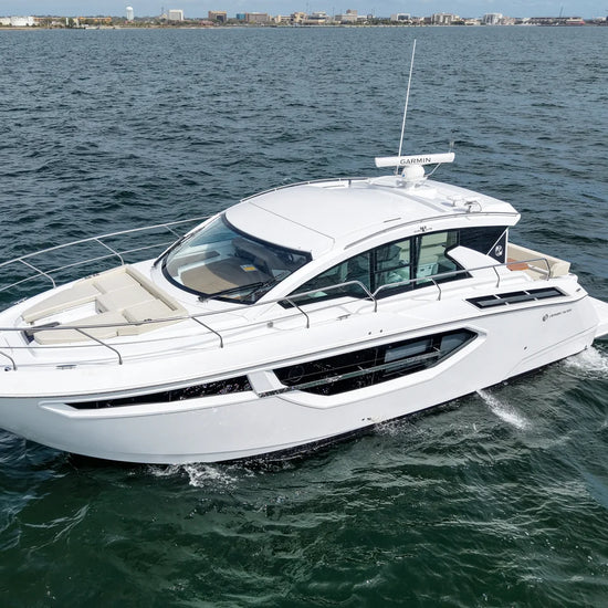 2026 Cruisers Yachts 42 Cantius 42.0 feet, Clearwater, Florida #5