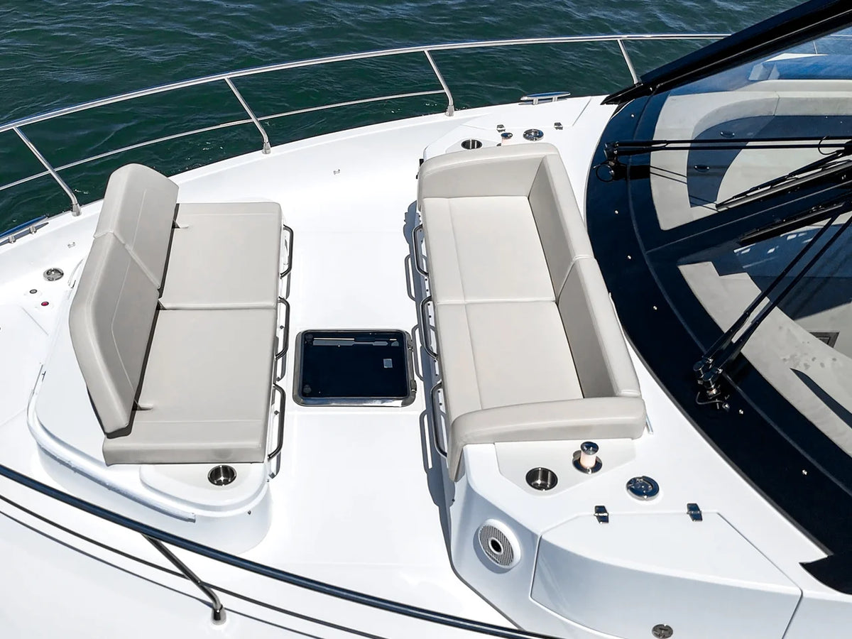 2027 Cruisers Yachts 50 FLY 50.0 feet, Clearwater, Florida #31