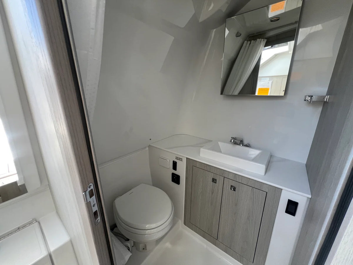 2026 Cruisers Yachts 38 VTR 38.0 feet, Clearwater, Florida #43
