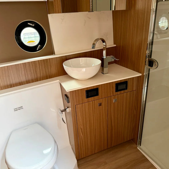 2026 Cruisers Yachts 46 Cantius 46.0 feet, Clearwater, Florida #54