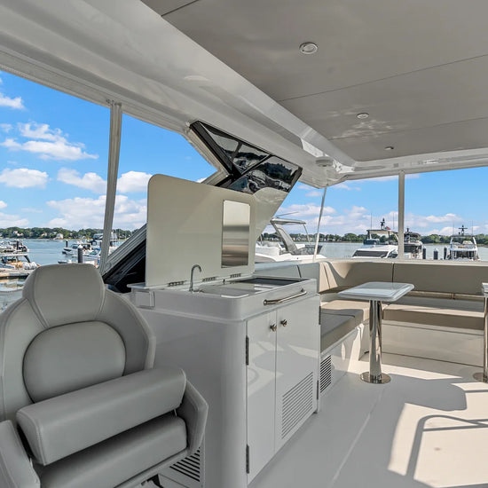 2027 Cruisers Yachts 50 FLY 50.0 feet, Clearwater, Florida #50
