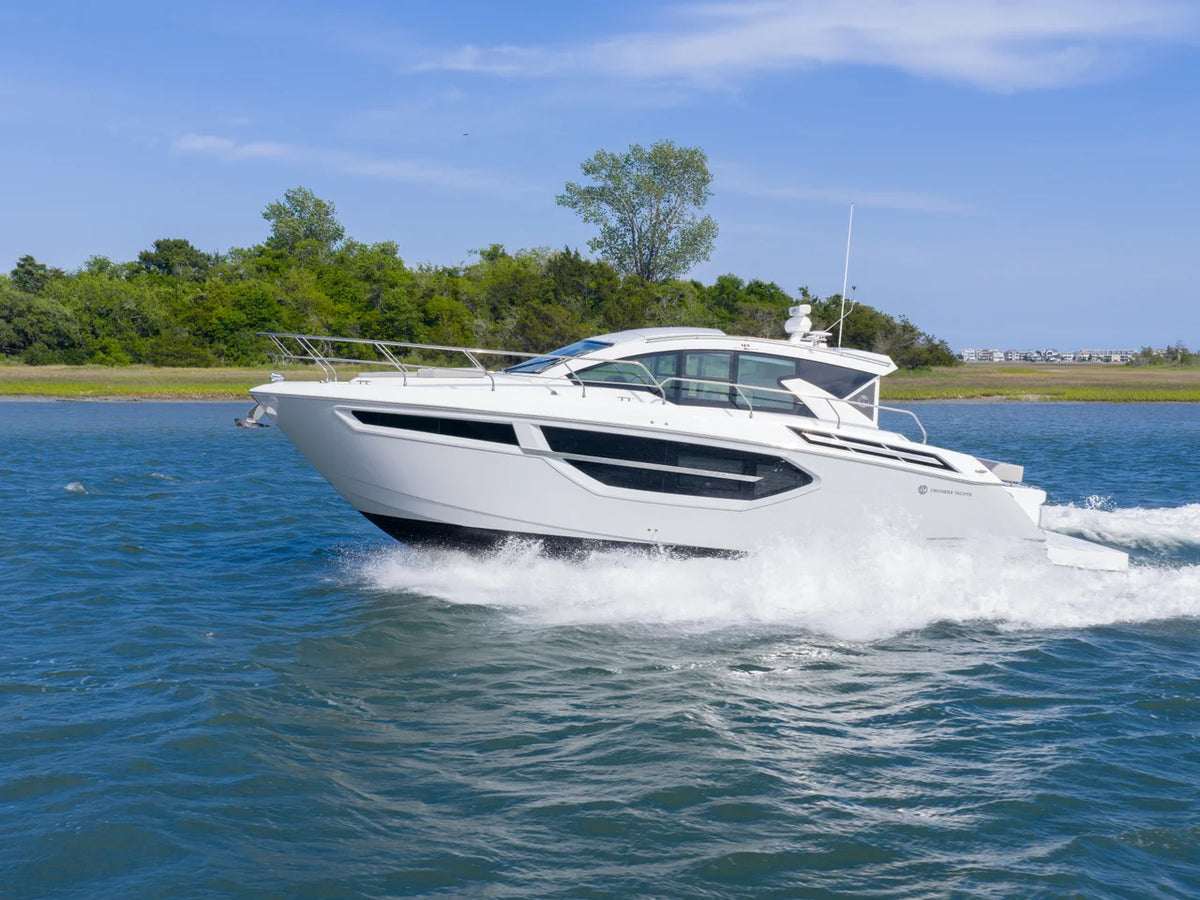 2026 Cruisers Yachts 42 Cantius 42.0 feet, Clearwater, Florida #7