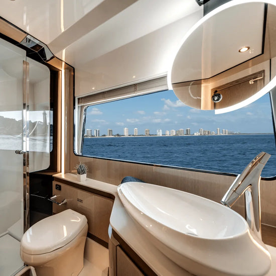2026 Cruisers Yachts 57 FLY 57.0 feet, Clearwater, Florida #30