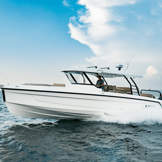 2027 Cruisers Yachts 38 VTR 38.0 feet, Clearwater, Florida #1