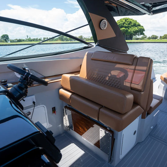 2027 Cruisers Yachts 38 GLS Outboard 38.0 feet, Clearwater, Florida #21