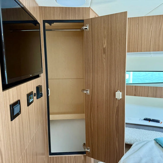 2026 Cruisers Yachts 46 Cantius 46.0 feet, Clearwater, Florida #47