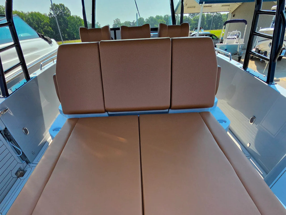 2027 Cruisers Yachts 38 VTR 38.0 feet, Clearwater, Florida #15