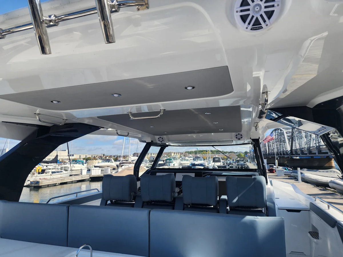 2027 Cruisers Yachts 45VTR 45.0 feet, Clearwater, Florida #33