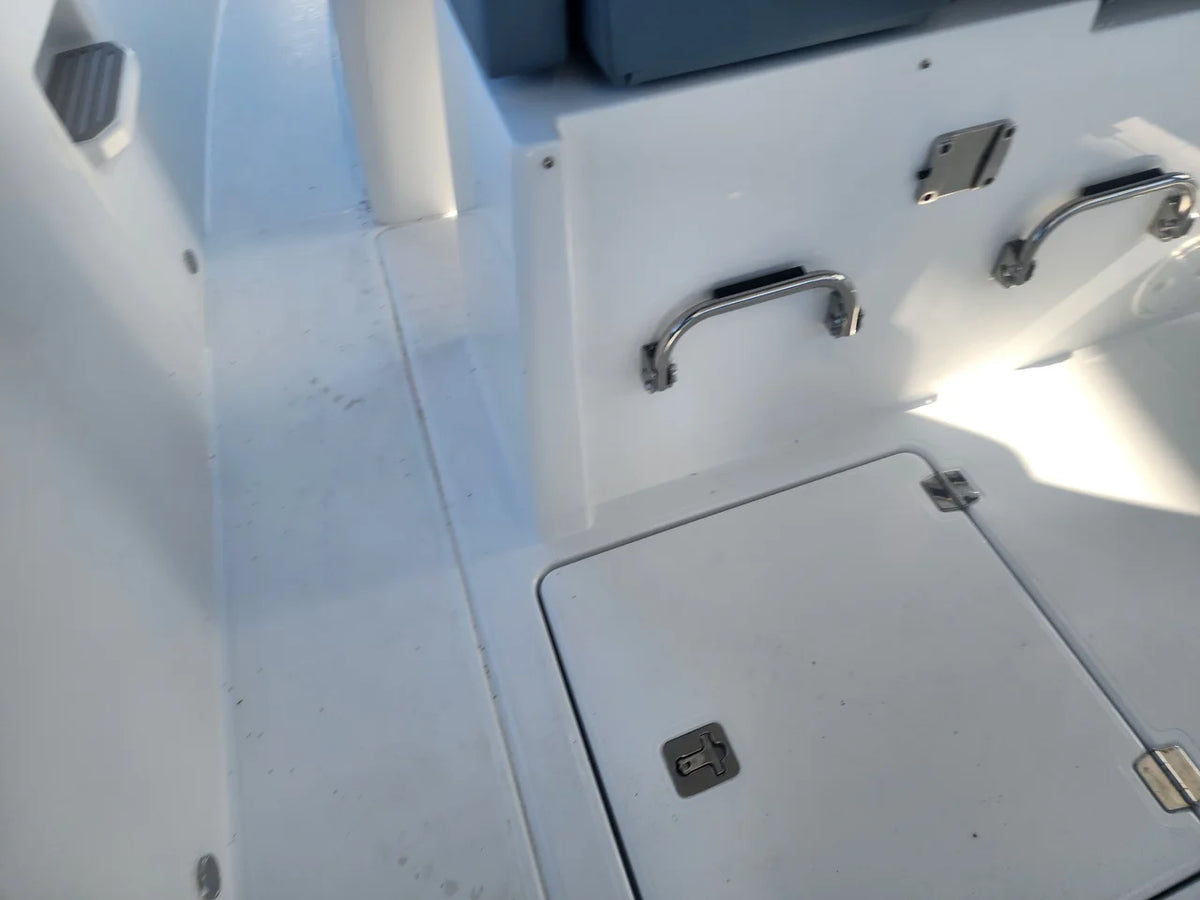 2027 Cruisers Yachts 45VTR 45.0 feet, Clearwater, Florida #48