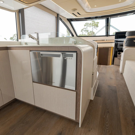 2026 Cruisers Yachts 57 FLY 57.0 feet, Clearwater, Florida #49