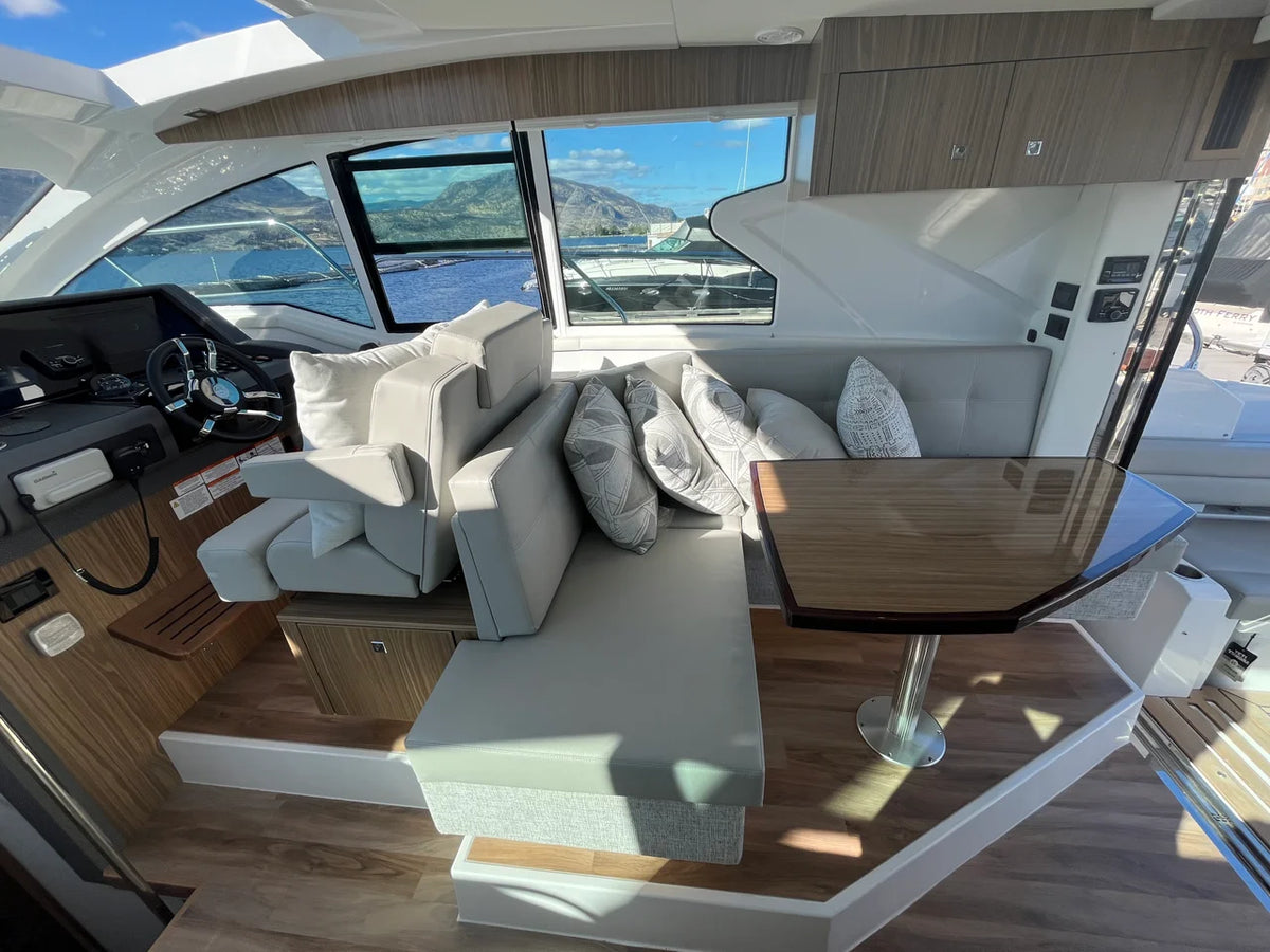 2024 Cruisers Yachts 42 Cantius 42.0 feet, Kelowna, British Columbia #27