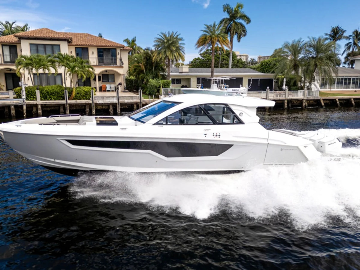 2026 Cruisers Yachts 50 GLS Outboard 50.0 feet, Clearwater, Florida #14