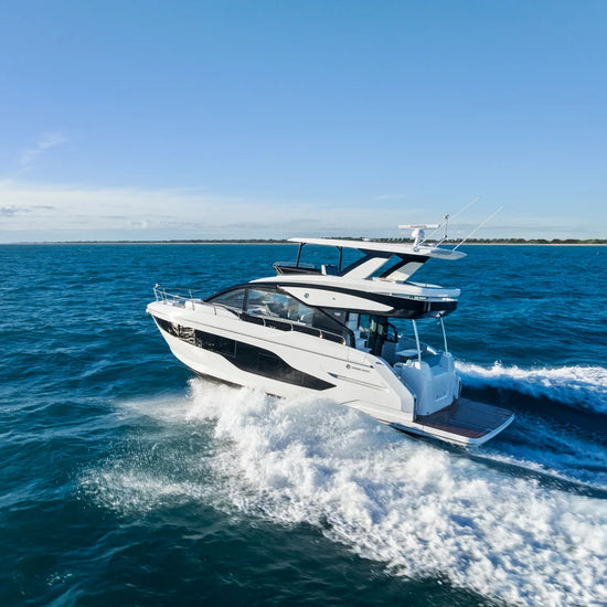 2027 Cruisers Yachts 50 FLY 50.0 feet, Clearwater, Florida #24