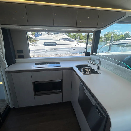 2026 Cruisers Yachts 57 FLY 57.0 feet, Clearwater, Florida #25