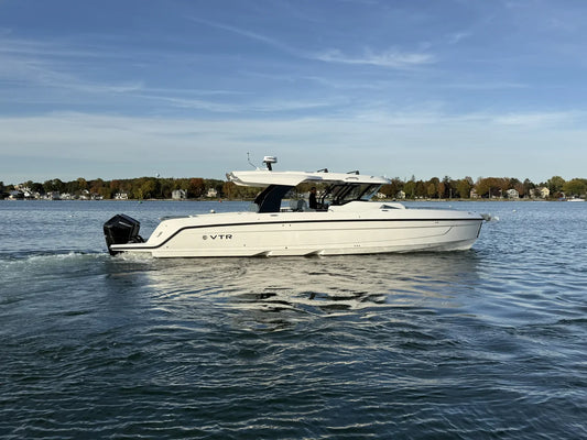 2027 Cruisers Yachts 45 VTR 45.0 feet, Clearwater, Florida #1