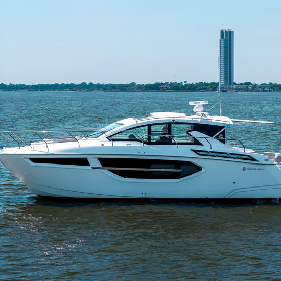 2026 Cruisers Yachts 42 Cantius 42.0 feet, Clearwater, Florida #1