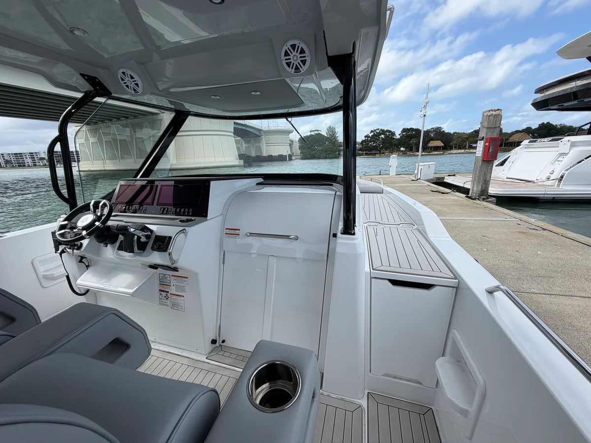 2026 Cruisers Yachts 38 VTR 38.0 feet, Clearwater, Florida #14