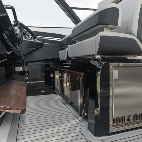 2027 Cruisers Yachts 50 GLS OB 50.0 feet, Clearwater, Florida #110