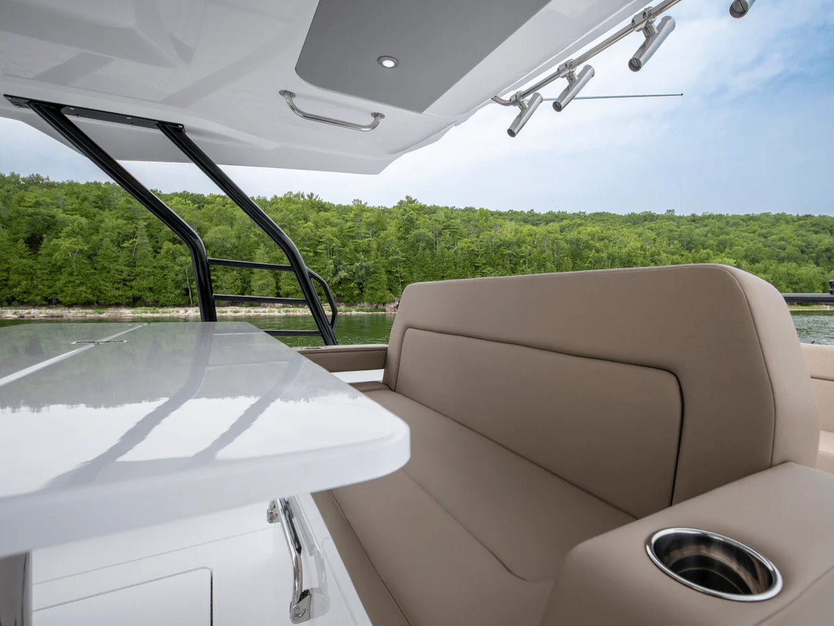 2027 Cruisers Yachts 38 VTR EC 38.0 feet, Clearwater, Florida #20
