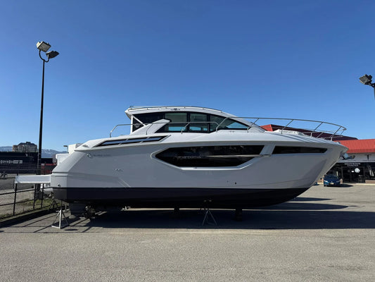 2024 Cruisers Yachts 42 Cantius 42.0 feet, Kelowna, British Columbia #1