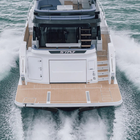 2027 Cruisers Yachts 57 FLY 57.0 feet, Clearwater, Florida #8