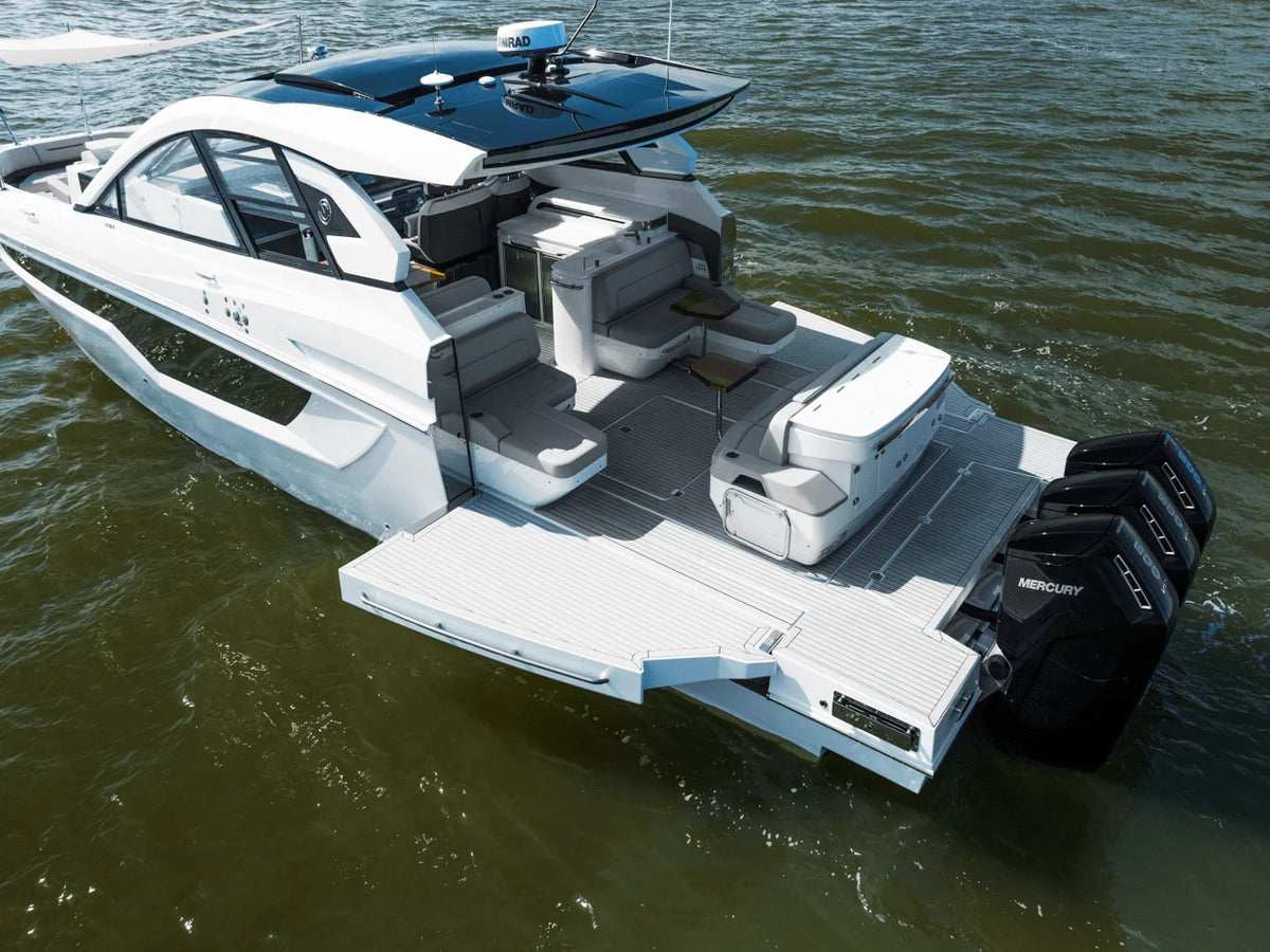 2027 Cruisers Yachts 50 GLS OB 50.0 feet, Clearwater, Florida #20
